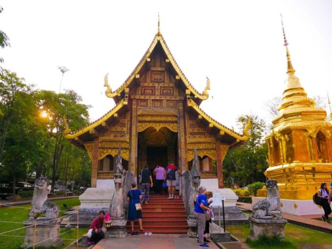 Chiang Mai: Temples and Street Food Night Tour by Tuk Tuk - Transportation and Value for Money