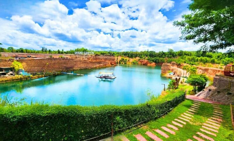 Chiang Mai: Thai Cooking Class at Grand Canyon & Market Tour - An In-Depth Look at the Tour Experience