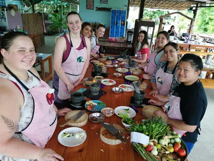 Chiang Mai : Thai Cooking in Farm With a Local Train Trip - Key Points