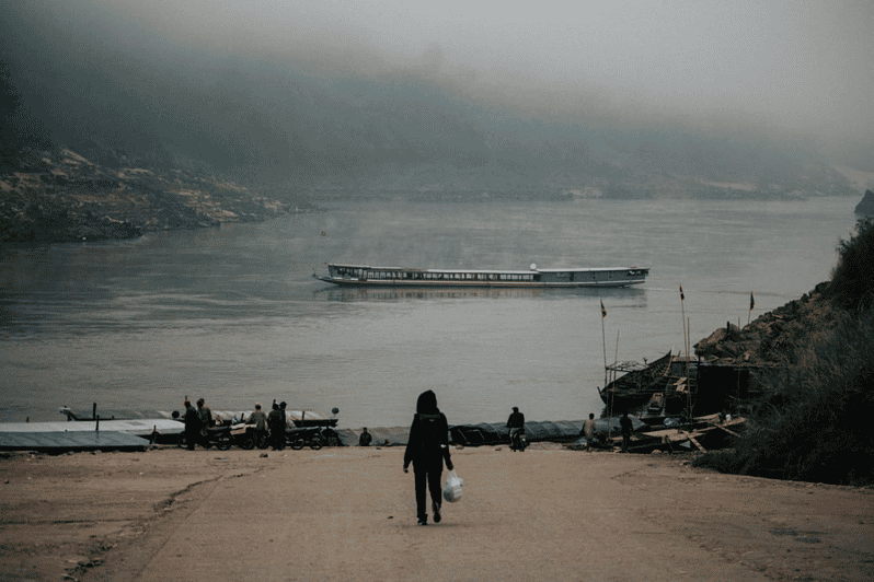 Chiang Mai to Luang Prabang: by Slow Boat 3 Days 2 Nights - Crossing the Border