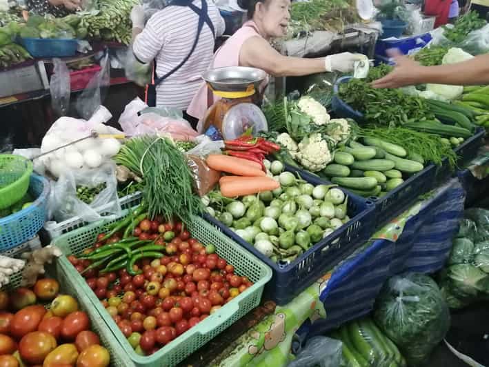 Chiang Mai: Tradition Thai Cooking Class With Market Tour - Highlights of the Experience