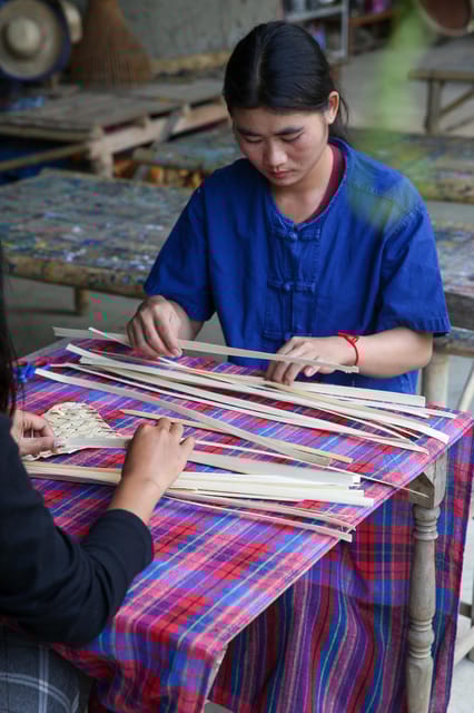Chiang Mai : Traditional Lanna Bamboo Fan Weaving - Intricate Weaving Techniques