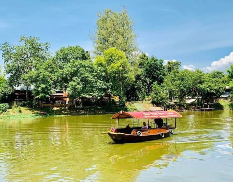 Chiang Mai Trishaw Ride & Mae Ping River Cruise (Half Day) - Itinerary Highlights