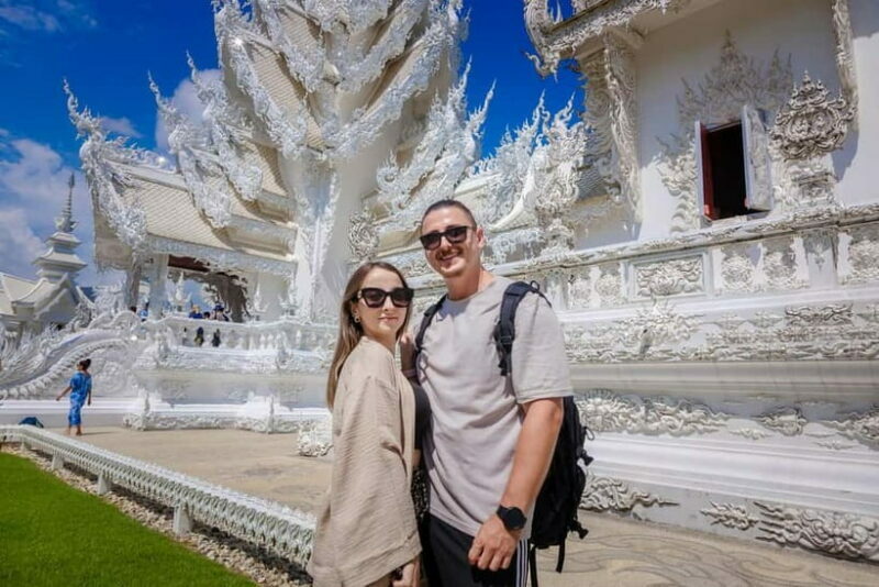 Chiang Mai: White, Black & Blue Temples Day Tour with Lunch - Who Should Book This Tour?