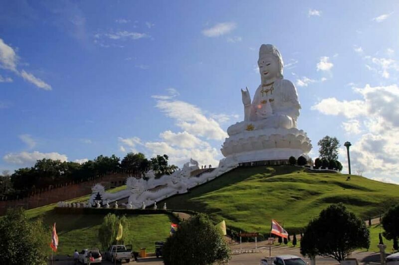 Chiang Mai:Chiang Rai White Temple, Blue and Red Temple Tour - FAQs