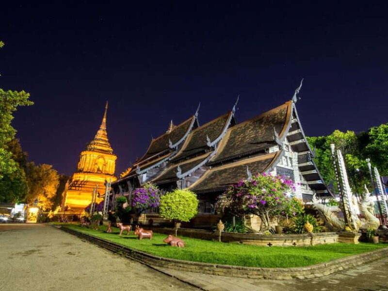 Chiang Mai's Highlights: Sightseeing Night Bike Tour - Sampling Street Food at Chang Phuak Gate Market