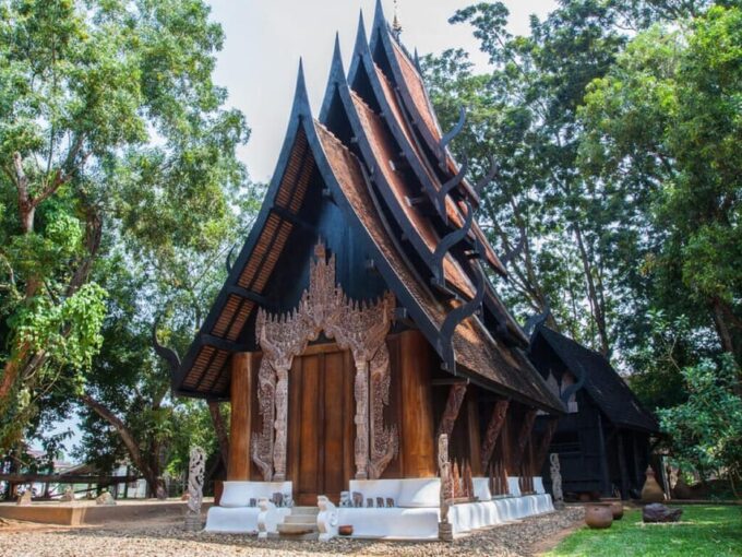Chiang Rai: 3 Temples White+Blue+Black One Day Tour - Frequently Asked Questions