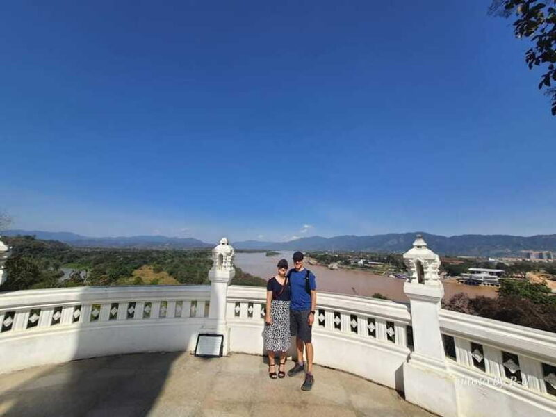 Chiang Rai: 7 Major Sightseeing Tour With Thai Buffet Lunch - Relaxing at the Choui Fong Tea Plantation