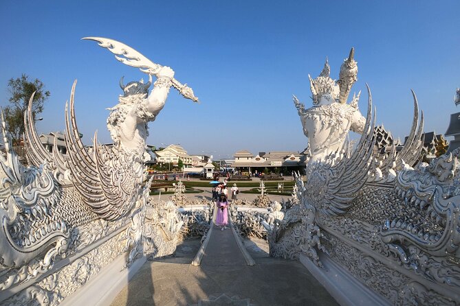 Chiang Rai and White Temple Private All-Inclusive Day-Tour - Key Attractions: Wat Rong Khun (White Temple)
