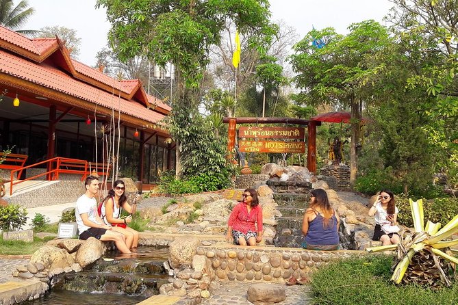 Chiang Rai Day Tour From Chiang Mai + the Long Neck Hill Tribe With Boat - Considerations for a Relaxed Experience