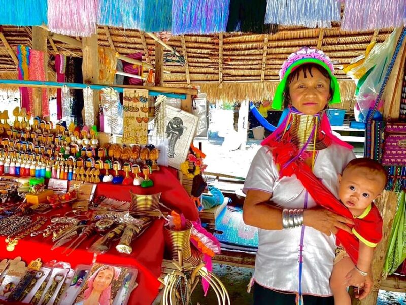 Chiang Rai: Discover 7 Must-See Spots & Lunch Included - Exploring the Golden Triangle