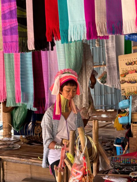 Chiang Rai: Experienced Guide| Visit Popular Places & Lunch - Customer Reviews and Feedback