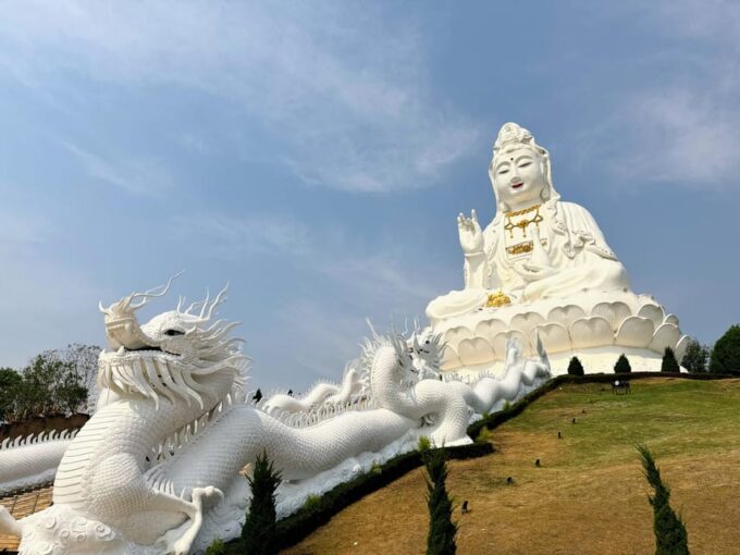 Chiang Rai: Famous Temples & Lalita Cafe' | Private Tour - Tour Duration
