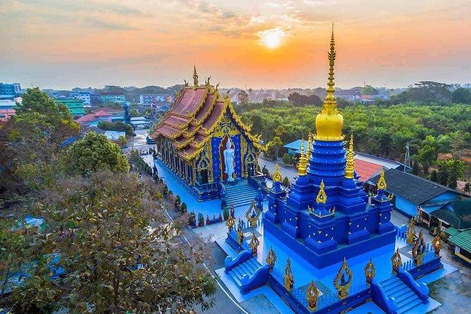Chiang Rai Food & Night Market Walking Tour With Local Host - Sampling Delicious Thai Foods