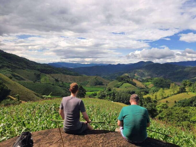 Chiang Rai Jungle Trek & Bamboo Tube Cooking Adventure - Minimum Participants and Customer Reviews