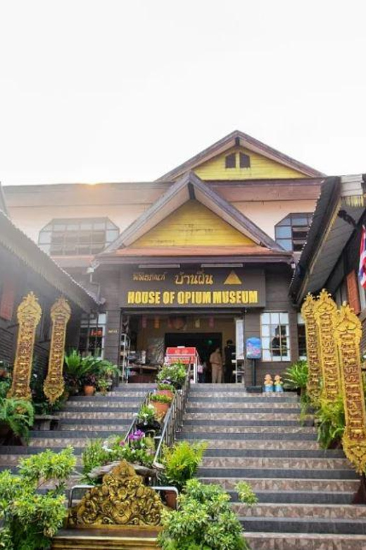 Chiang Rai: Private 1 Day City Tour - Tea Plantation Visit