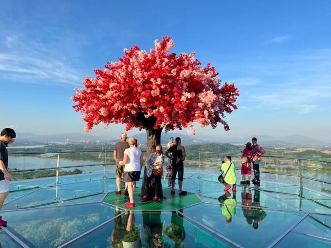 Chiang Rai: Private Bespoke Sightseeing Tour - Nature and Cultural Experiences Galore