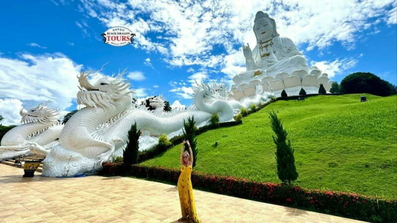 Chiang Rai: Private Half Day Tour  Temples & Lalita Cafe - Key Points