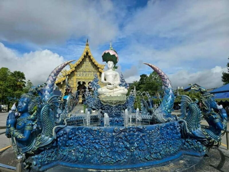 Chiang Rai: Private Tour with Driver and Custom Itinerary - Practical Tips for Travelers