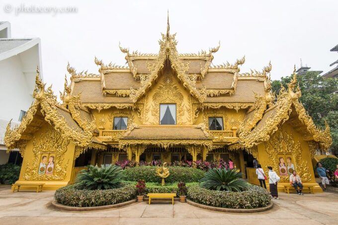 Chiang Rai Temples Tour: White & Blue Temples & Black House - Black House Museum