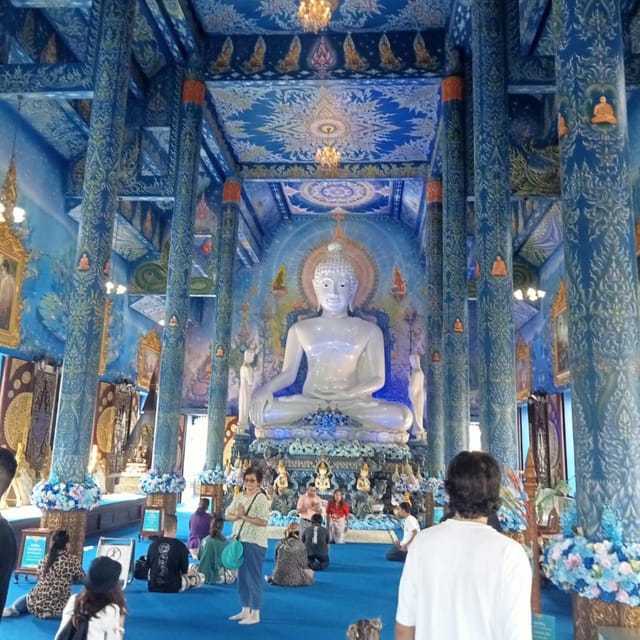 Chiang Rai White and Blue Temple, Black Museum, Lalitta Cafe - Pricing and Reservations