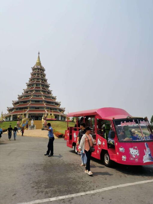 Chiang Rai White, Blue, Red 3 Temples Tour - Admiring the Blue Temple (Wat Rong Suea Ten)