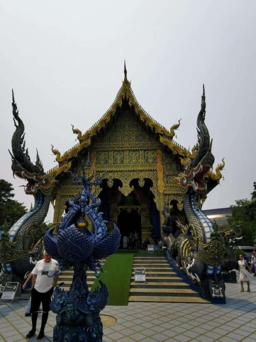Chiang Rai White, Blue, Red 3 Temples Tour - Frequently Asked Questions