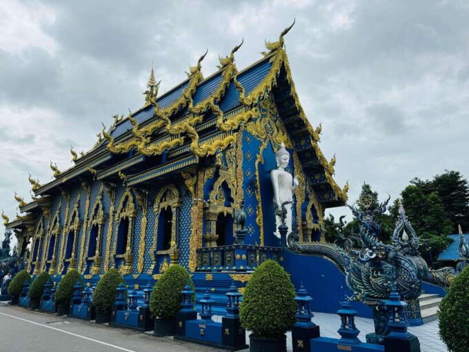 Chiang Rai: Wonderful Temples & 7 Major Sites | Buffet Lunch - Frequently Asked Questions