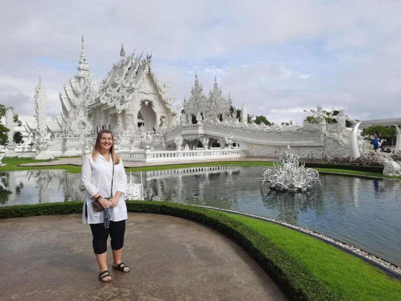Chiang Rai:Guide With Lunch Full Day Highlight Tour - Inclusions and Exclusions