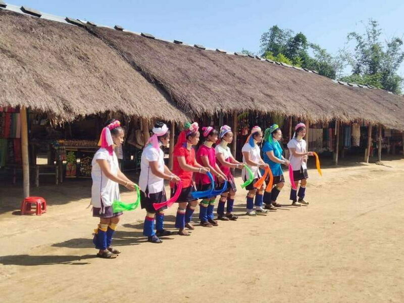 Chiang Rai:Guided Highlights Full-Day Tour-FREE LUNCH BUFFET - Returning Home