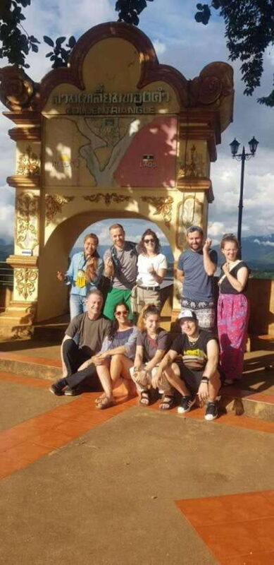 Chiangrai Full Day: Popular 7 Location +Free! Opium M Ticket - Wat Rong Suea Ten (Blue Temple)