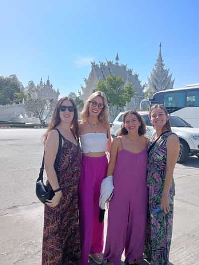 Chiangrai : Half Day Tour 3 Famous Temples / (Private Tour) - Pickup and Dropoff