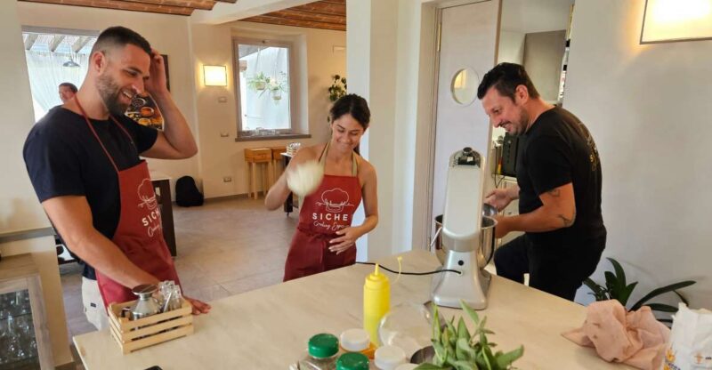 Chianti: Pizza and Tiramisù Class With Meal - Scenic Chianti Setting