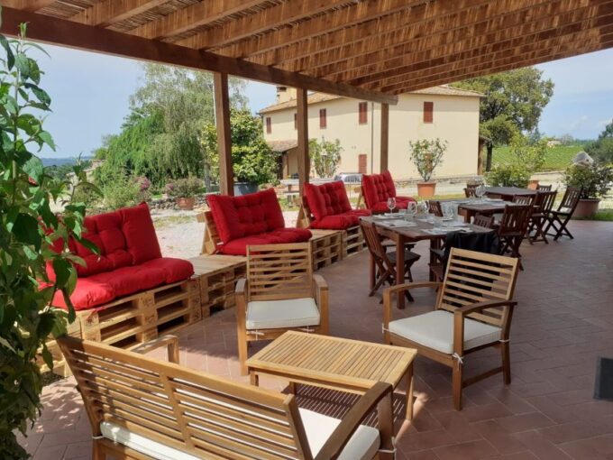 Chianti: Terre Di Perseto Winery Guided Tasting & Tour - Customer Feedback Highlights