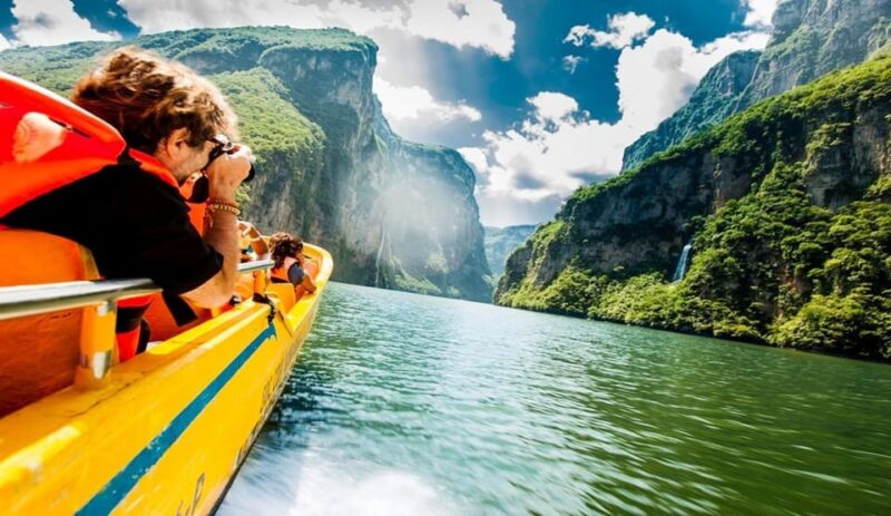 Chiapas: Sumidero Canyon and Chiapa De Corzo - Breathtaking Sumidero Canyon