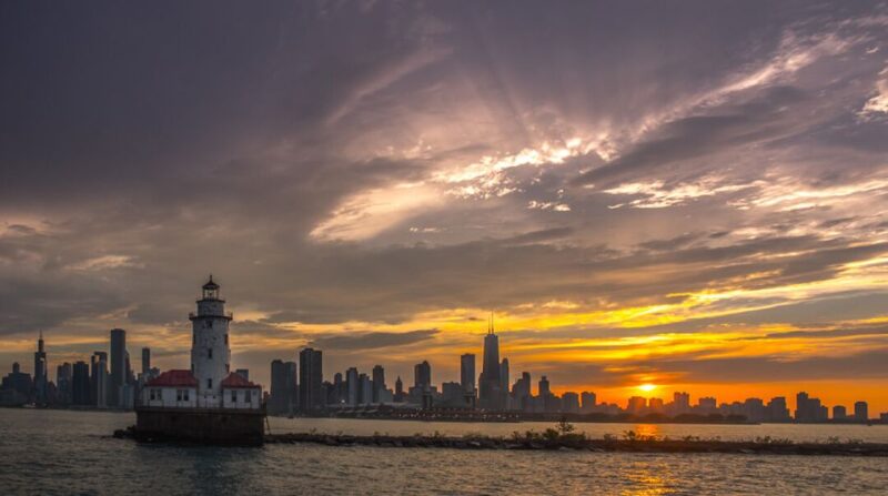 Chicago: 1.5-Hour Scenic Sunset Lake Cruise - Experience Highlights