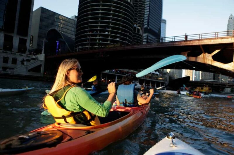 Chicago: 2-Hour Downtown Kayak Rental - Why This Kayak Tour Stands Out