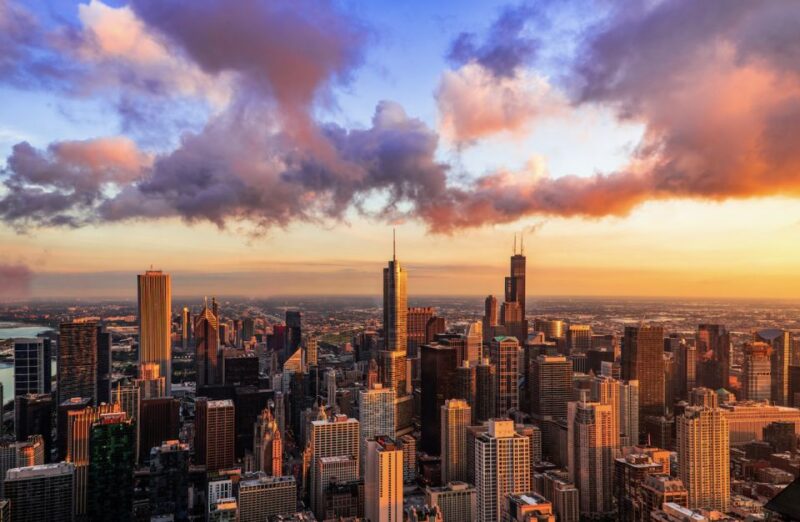 Chicago: 360 Chicago Observation Deck Sip and View Ticket - Included Amenities