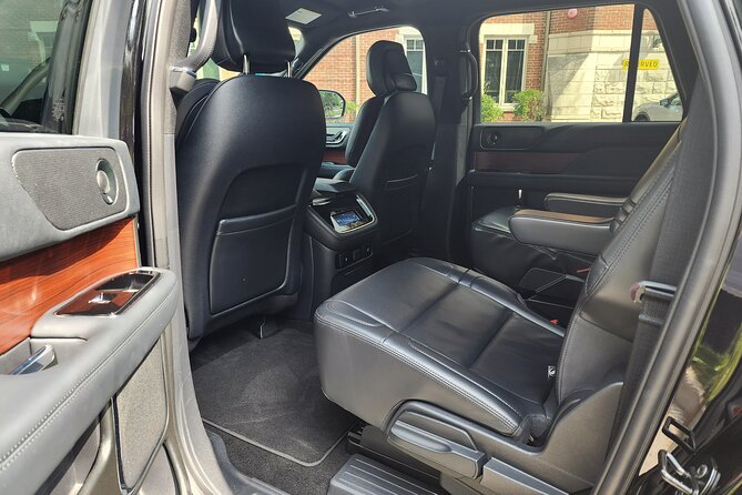 Chicago Airport Transfer: Chicago to OHare Airport in Luxury SUV - Luxury SUV Transportation