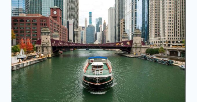Chicago: Architecture Boat Tour With Drinks - Meeting Point
