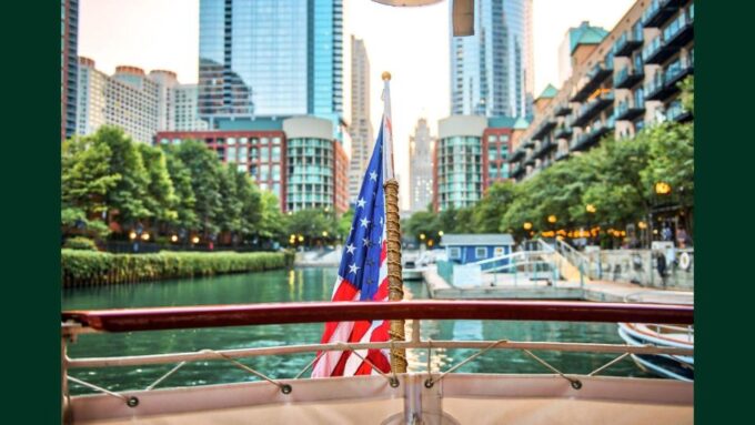 Chicago: Architecture Boat Tour With Drinks - Frequently Asked Questions