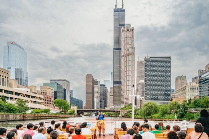 Chicago: Architecture River Cruise Skip-the-Ticket Line - Frequently Asked Questions