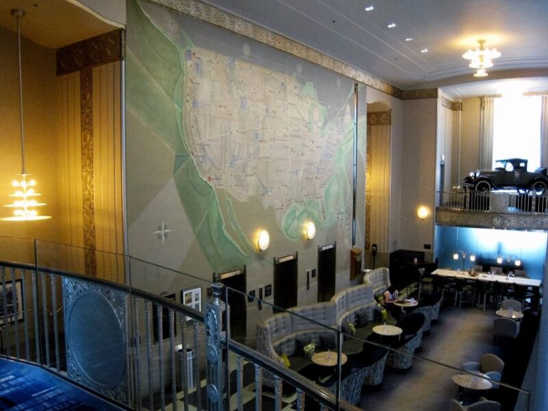Chicago: Art Deco Skyscrapers Walking Tour - Art Deco Style and Historical Context