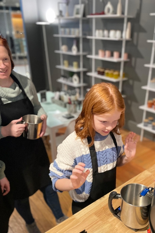 Chicago: Candle Making Class in Downtown Chicago - Booking and Availability
