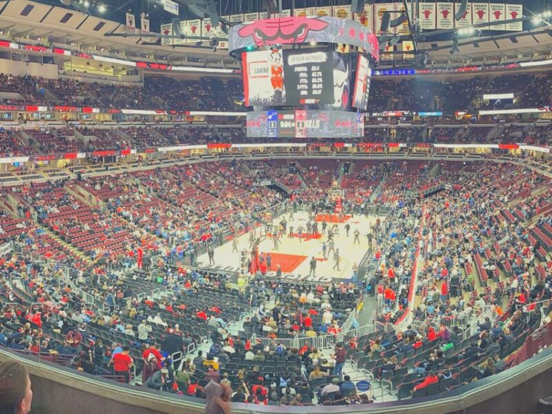 Chicago: Chicago Bulls Basketball Game Ticket - Venue Amenities