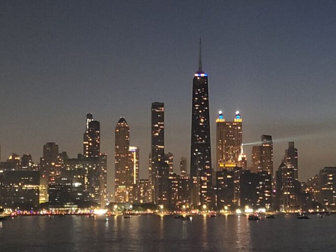 Chicago: Christmas Eve Gourmet Dinner Cruise Lake Michigan - Customer Feedback
