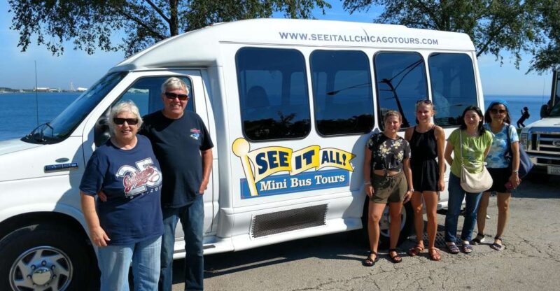 Chicago: City Minibus Tour With Optional Architecture Cruise - Itinerary and Key Locations