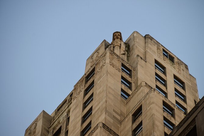 Chicago City Tour: Elevated Architecture Tour With Train Ticket Included - Architectural Highlights