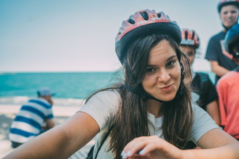 Chicago: Downtown Family Food Tour by Bike With Sightseeing - Meeting Information