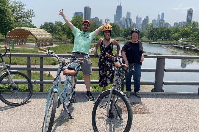 Chicago E-Bike Tour: Lakefront, Lincoln Park & Museum Campus - Exploring Lakefront